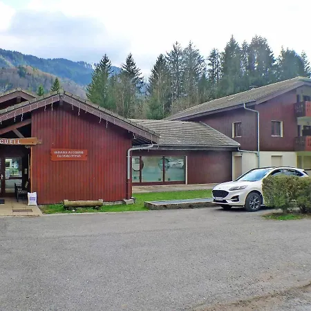 Confortable Avec Piscines, Terrasse Et Parking A - Fr-1-629-100 * Samoens